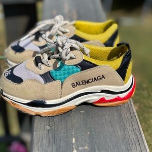 Kids balenciaga triple s eur 26 us 8c